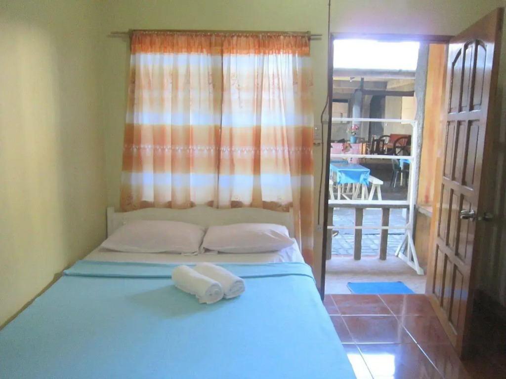Julys Haven Seaside Pension Camiguin