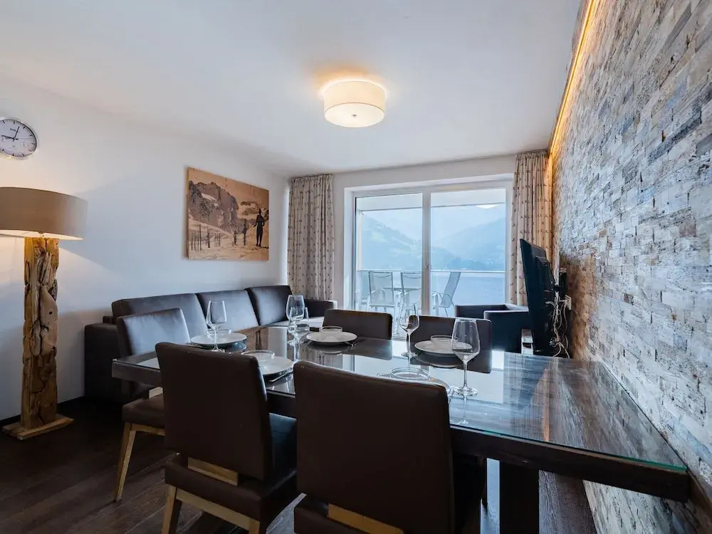 Luxury Apartment in Zell am See near Ski Area