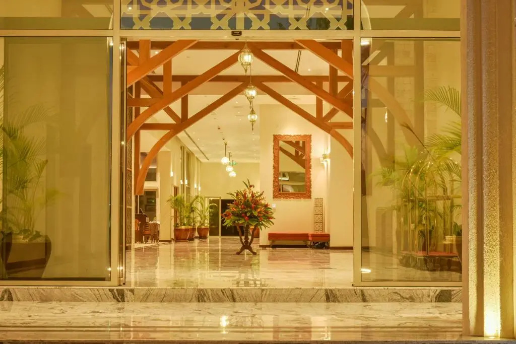 Golden Tulip Zanzibar Airport Hotel & Spa