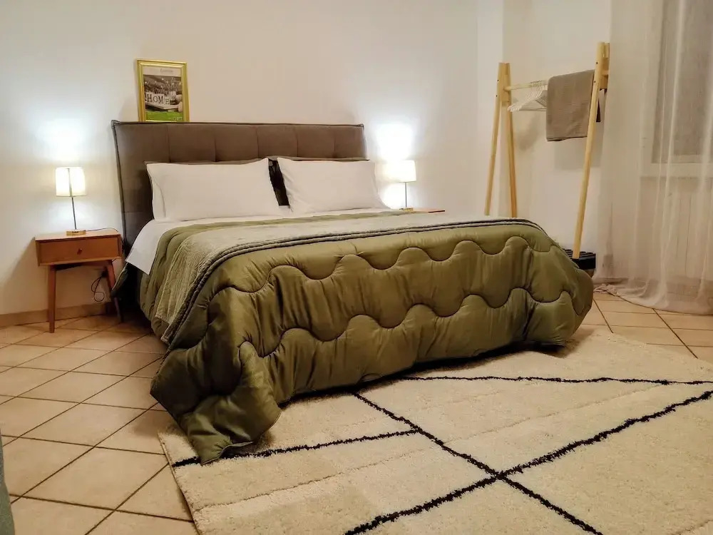 Rosy Suite Bed and Breakfast