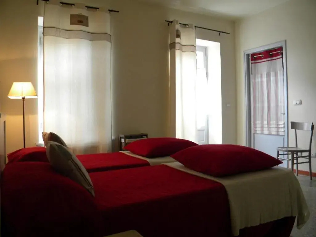 B&B Autin
