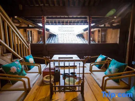 Zhicheng Hall Huizhou Home Stay