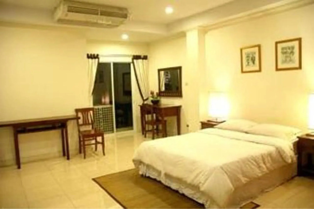 Royal Pimand Serviced Apartment