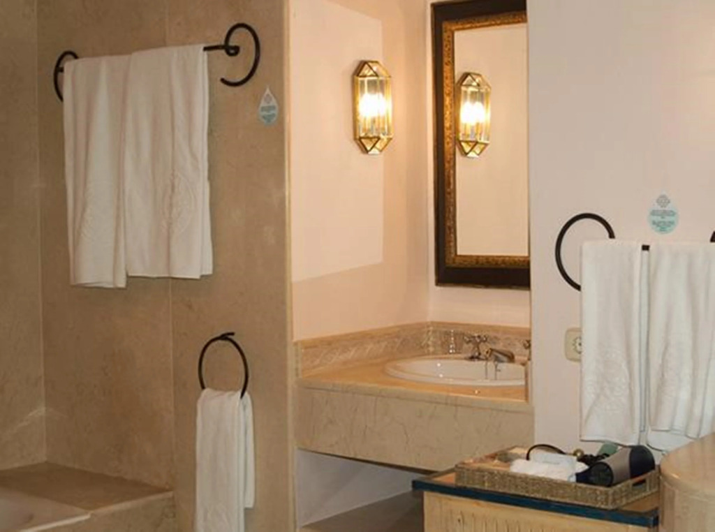Reserva Rotana Golf Resort