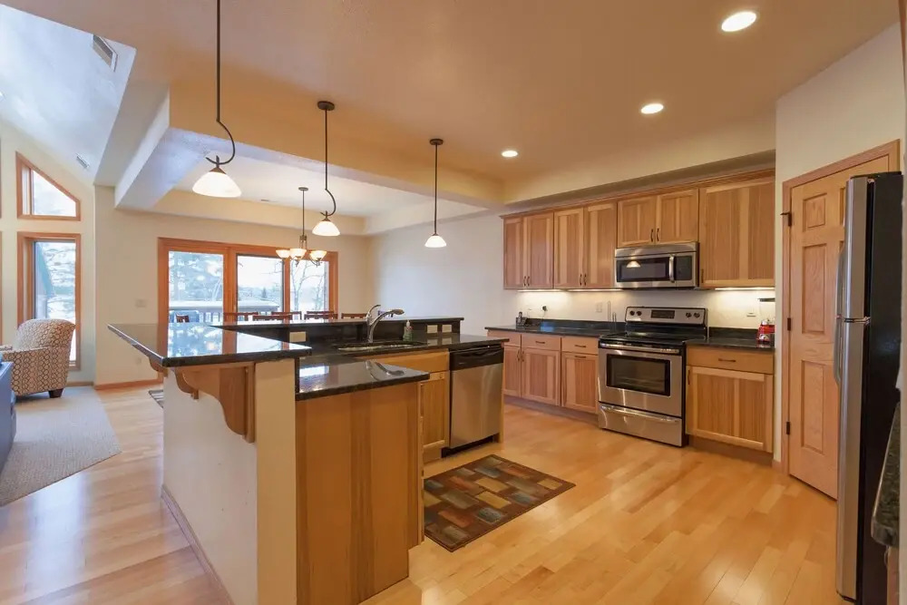 Copperwood #13 - 3 Br Condo