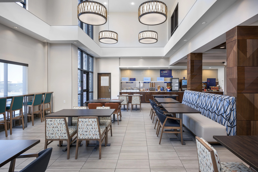 Holiday Inn Express Hotel & Suites Belgrade by IHG