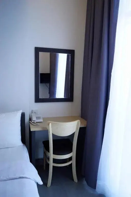 Lux Hotel