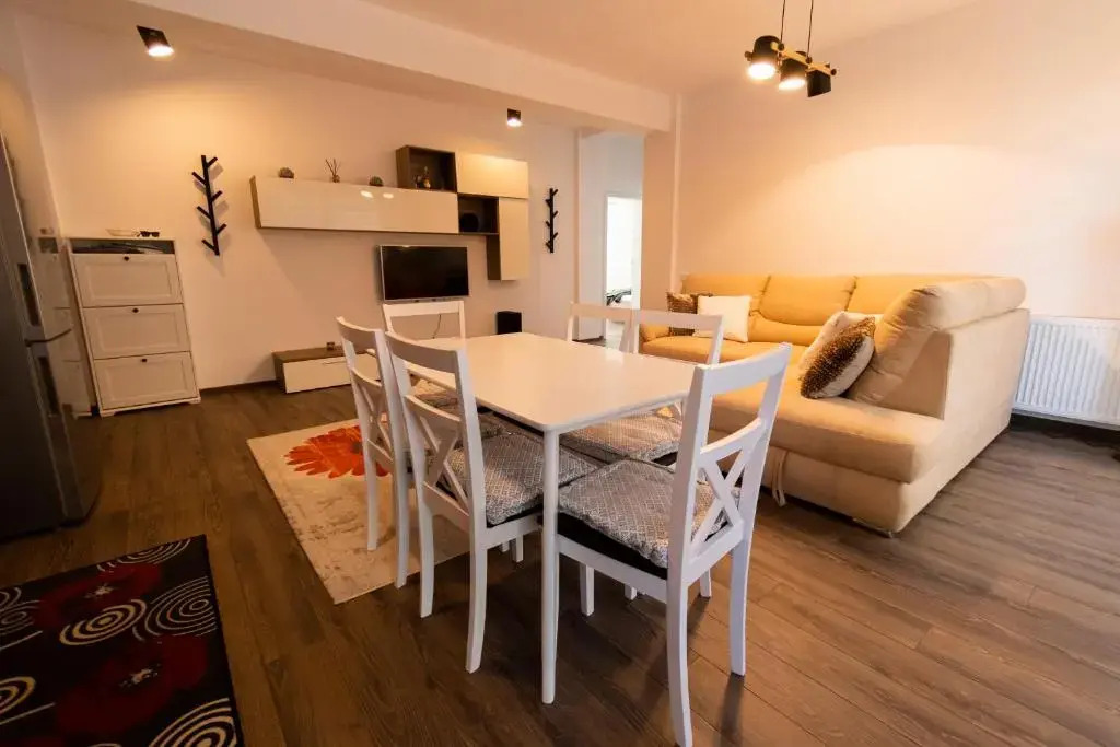 The Nook Apartment - only 15 mins to Poiana Brasov
