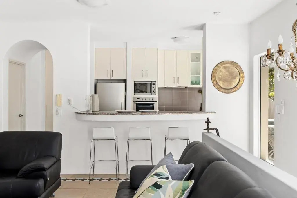 Mykonos, 3/37 Duke Street, Sunshine Beach