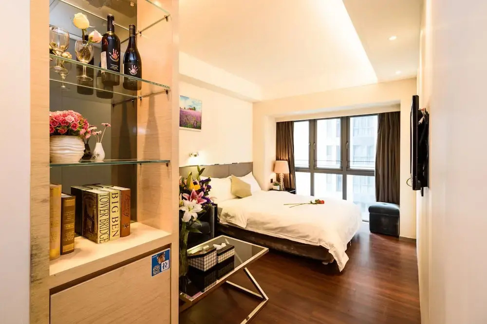 Lv Jia Apartment