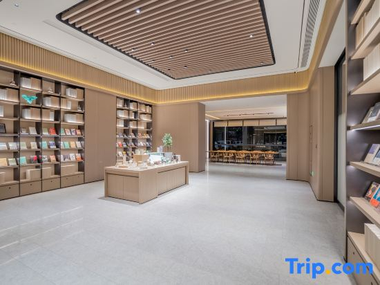 JI Hotel (Kunming Changhong West Road Haile World)