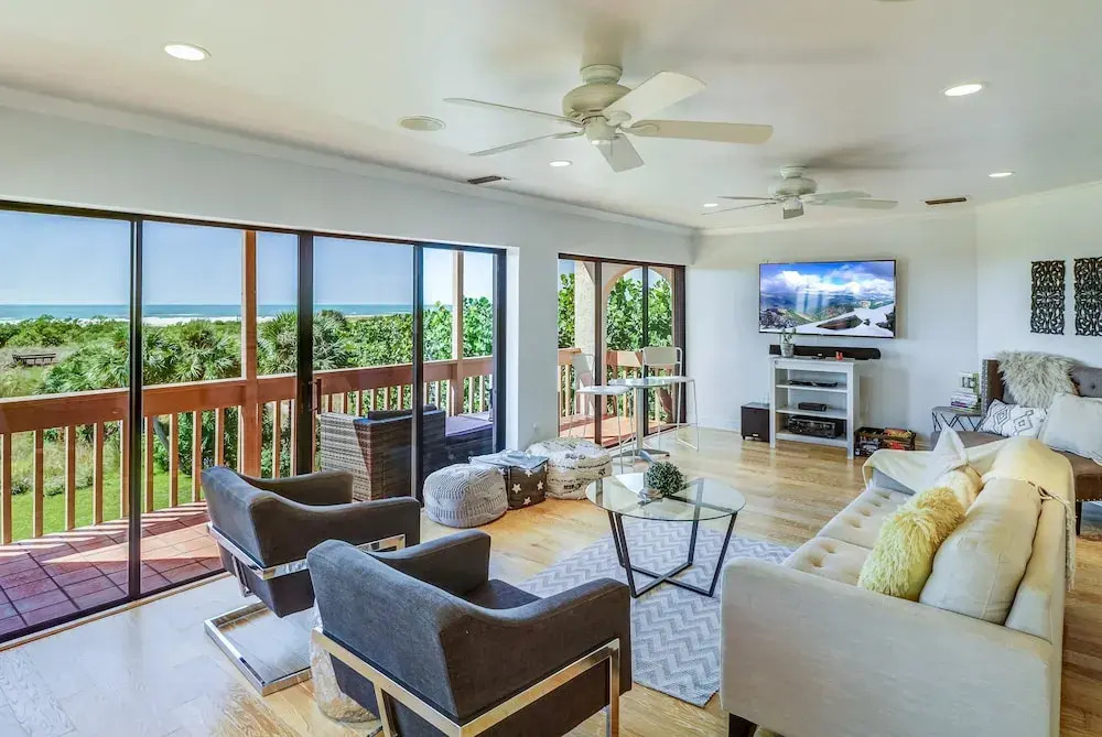 New Listing! Beachfront Gem W/ Wraparound Balcony 3 Bedroom Townhouse