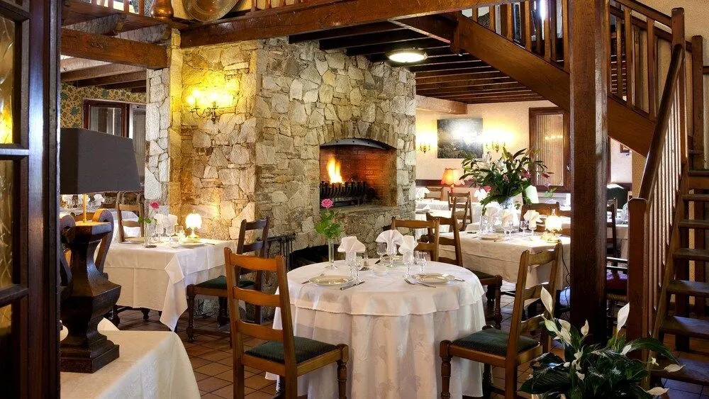 Logis Hôtel et Restaurant La Bombardière