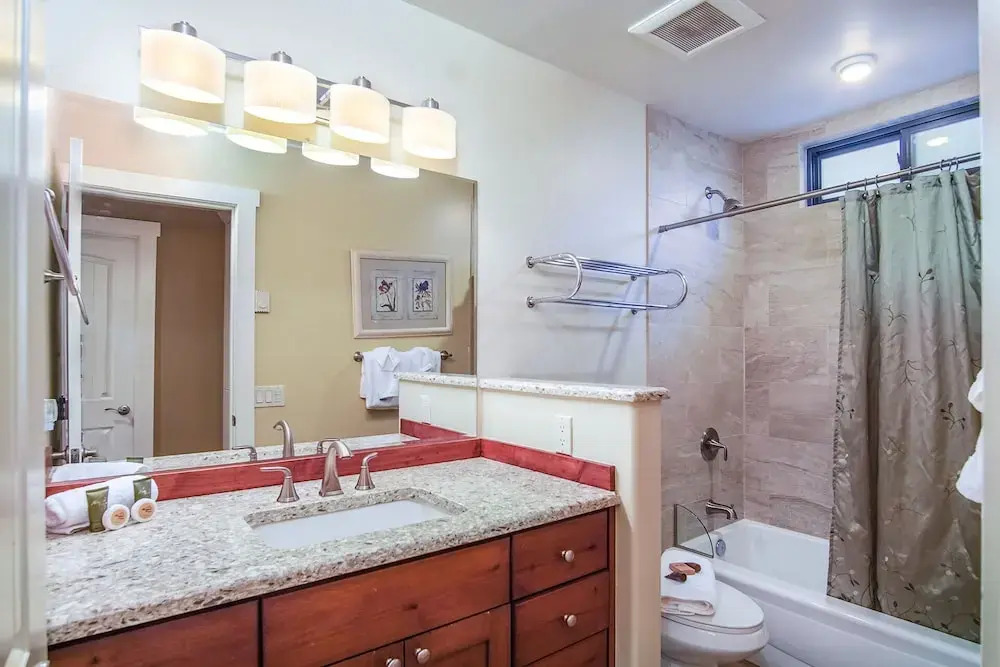 Sv140 - Walk to Lifts & Town - Hot Tub & Pool