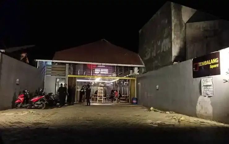 142 Cafe_Sleepboxhotelsemarang
