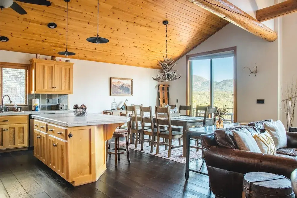 41 - View On The Rocks 3 Bedroom Home by Redawning