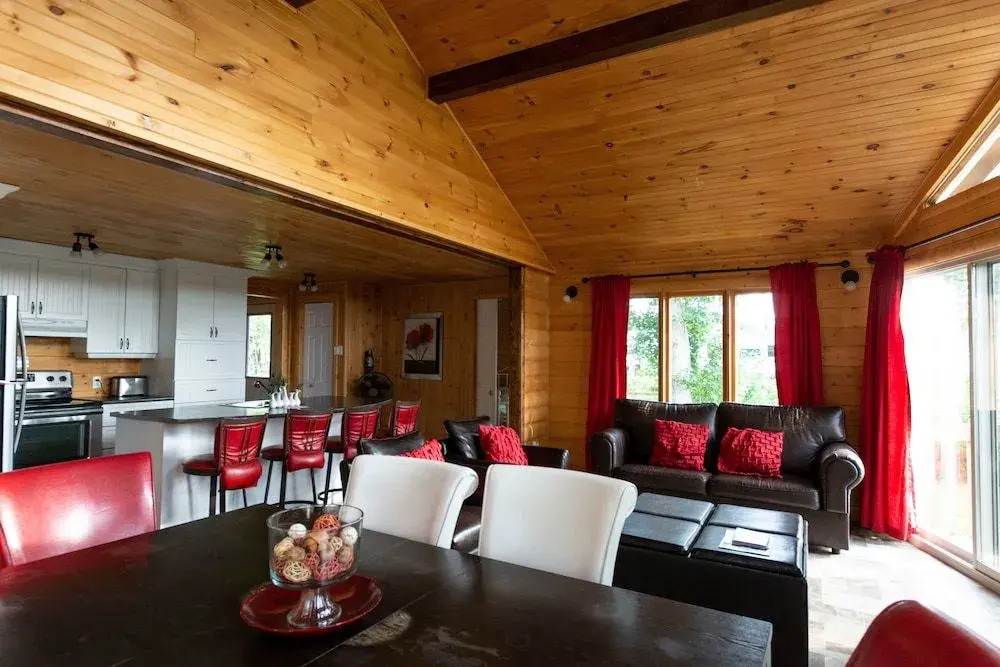 Chalets et Spa Lac Saint-Jean