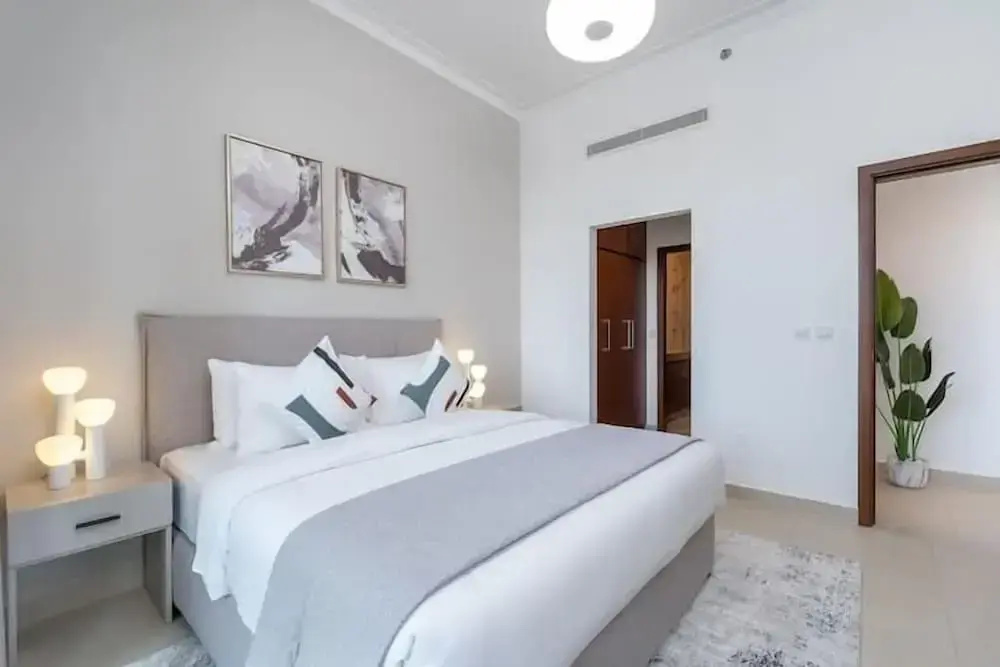 Vogue | Vida Hills | Golf Club view | near Marina