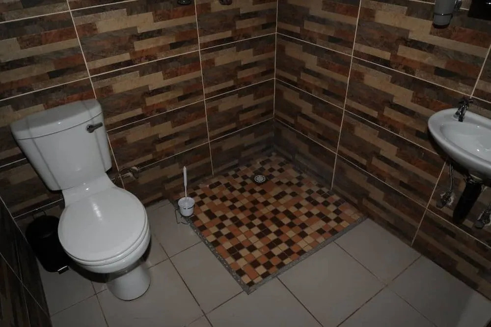 Pillacol Guest House