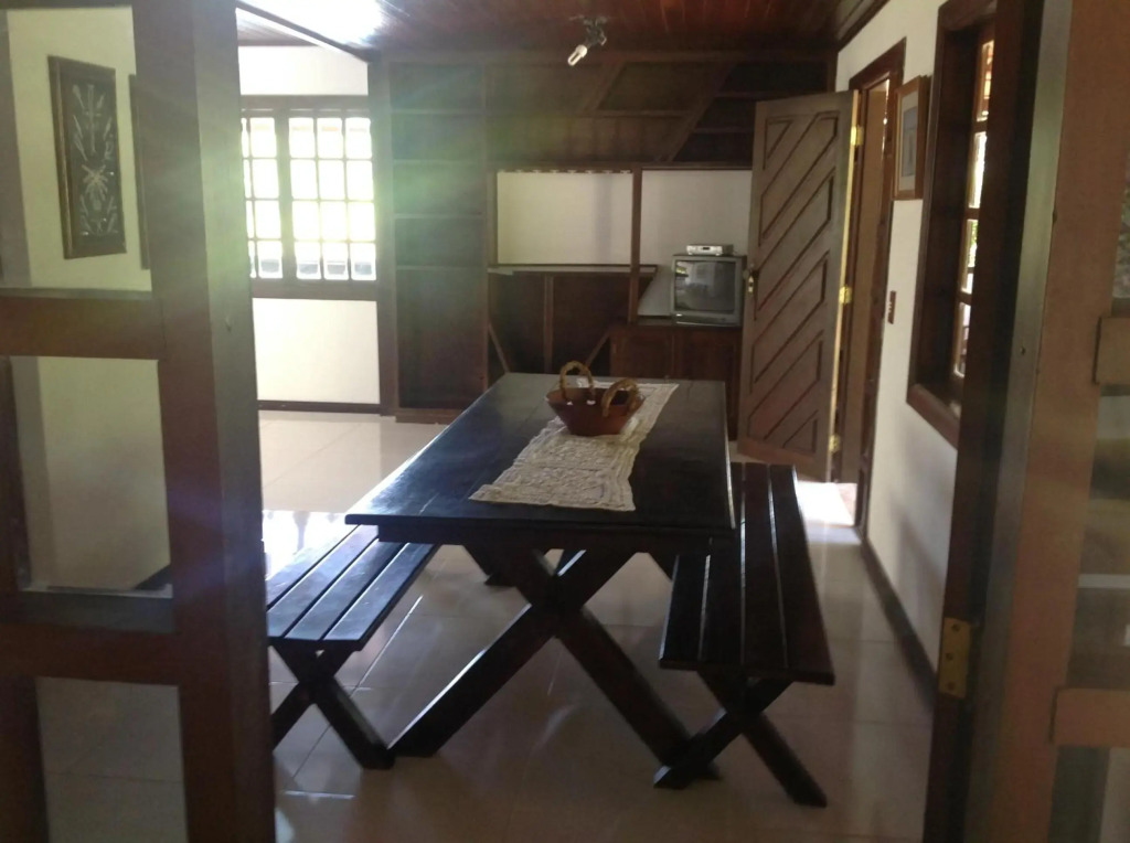 Casa privativa 5 suítes