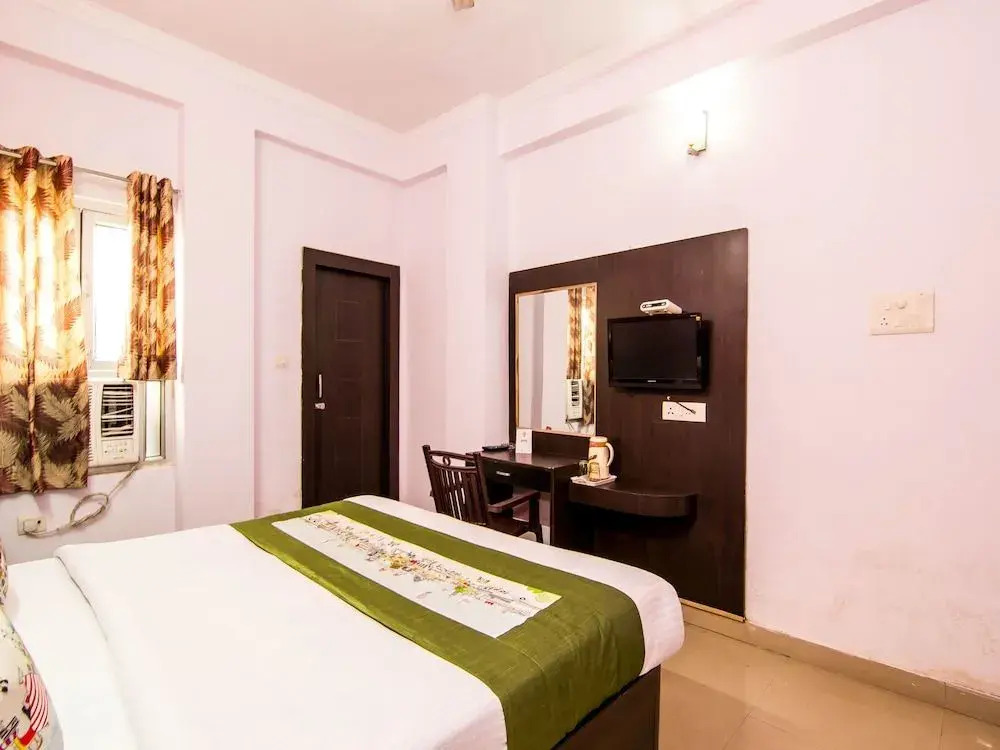 OYO 4679 Hotel Shantila Inn