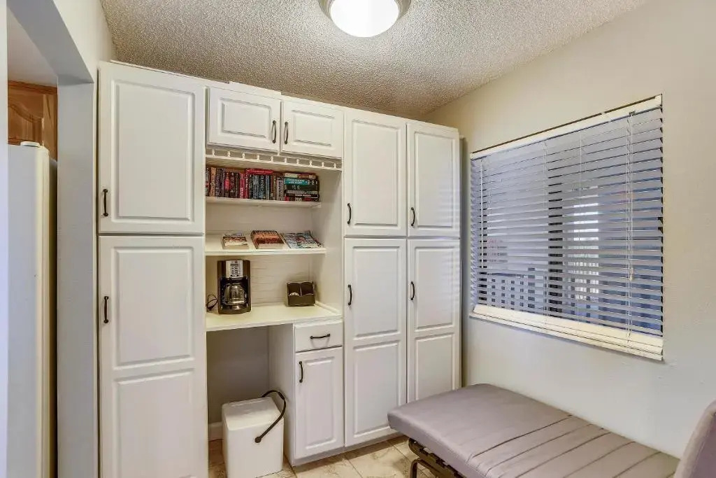 Land's End 9-403 Beach Front - Premier