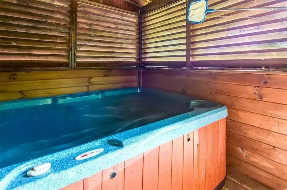 The Honey Pot, Hot Tub, resort Pool, 560 FREE tickets each paid day