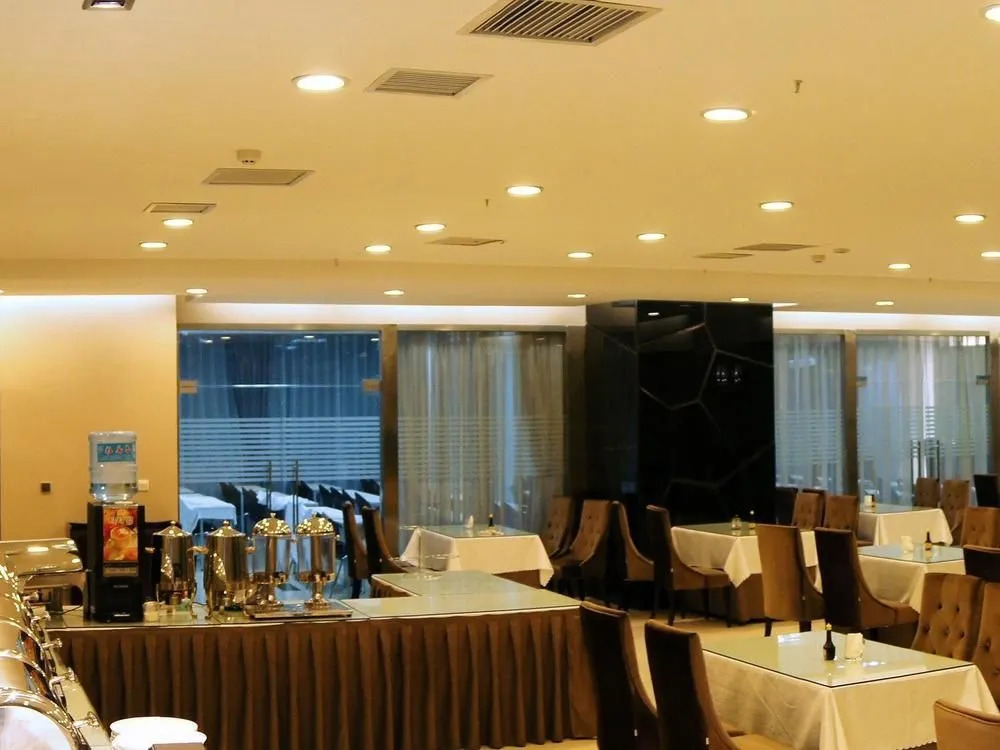 Luoyang Bohemia Hotel