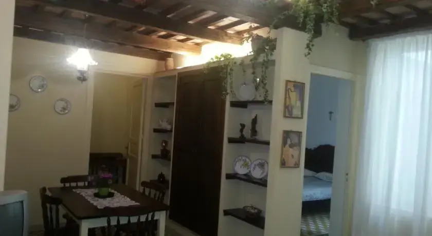 Casetta Enza