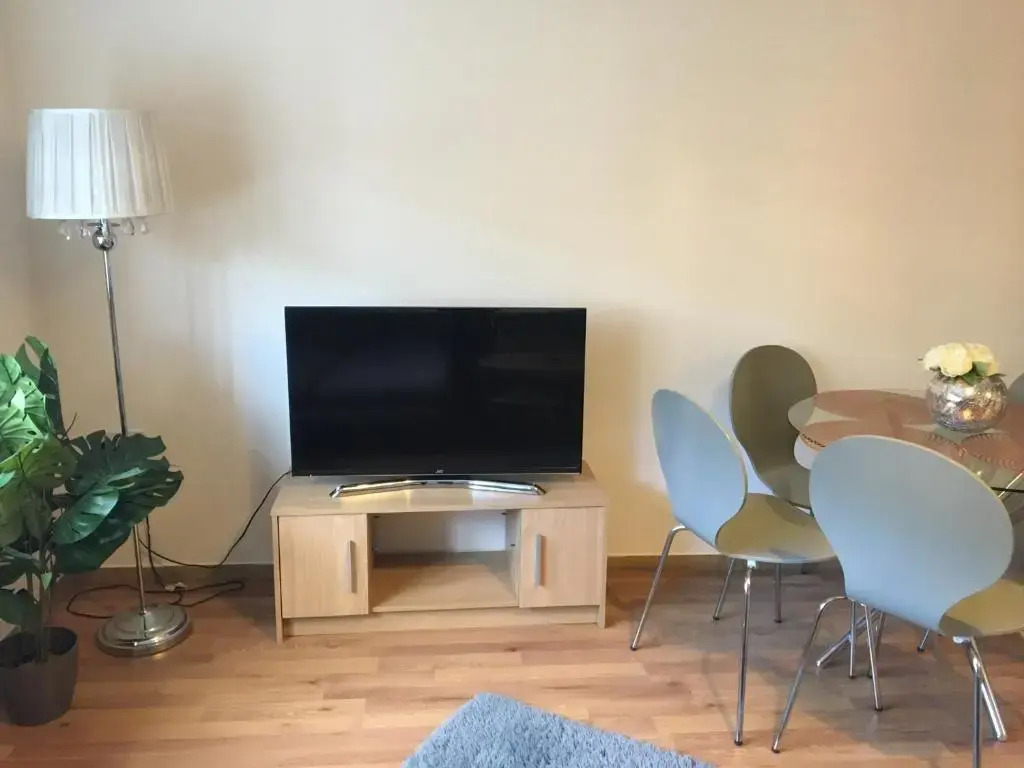 Flats near football clubs