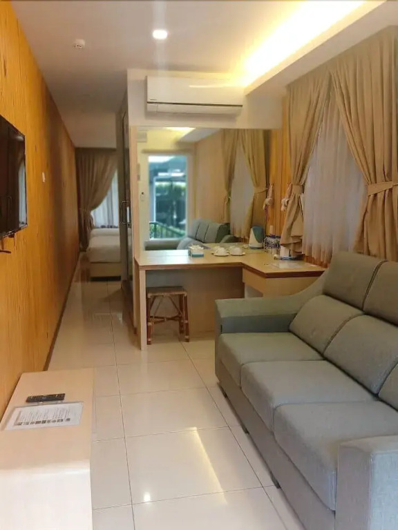 Kluang Container Swimming Pool Hotel