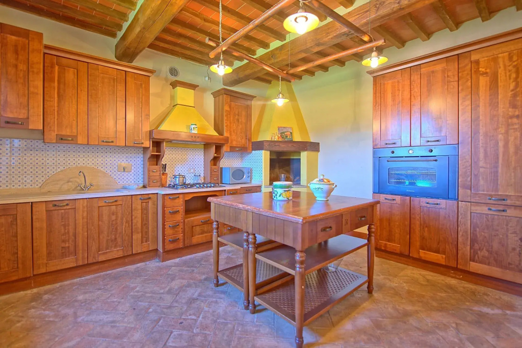Villa Il Caggio by PosarelliVillas