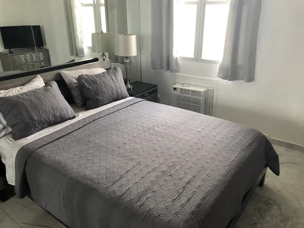 Playa Mar PH Beach Front Apartment