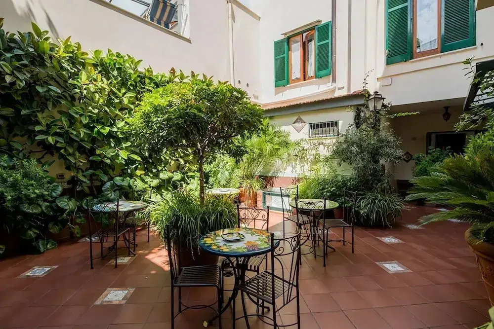 Relais Torre Rossa Apartments