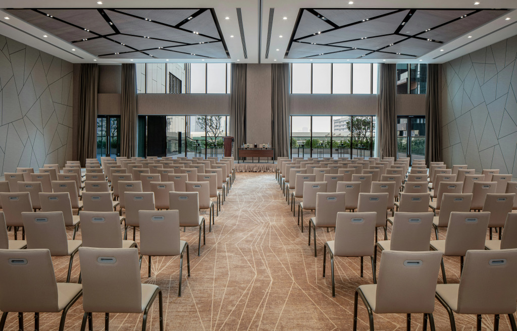 DoubleTree by Hilton Dubai M Square Hotel & Residences