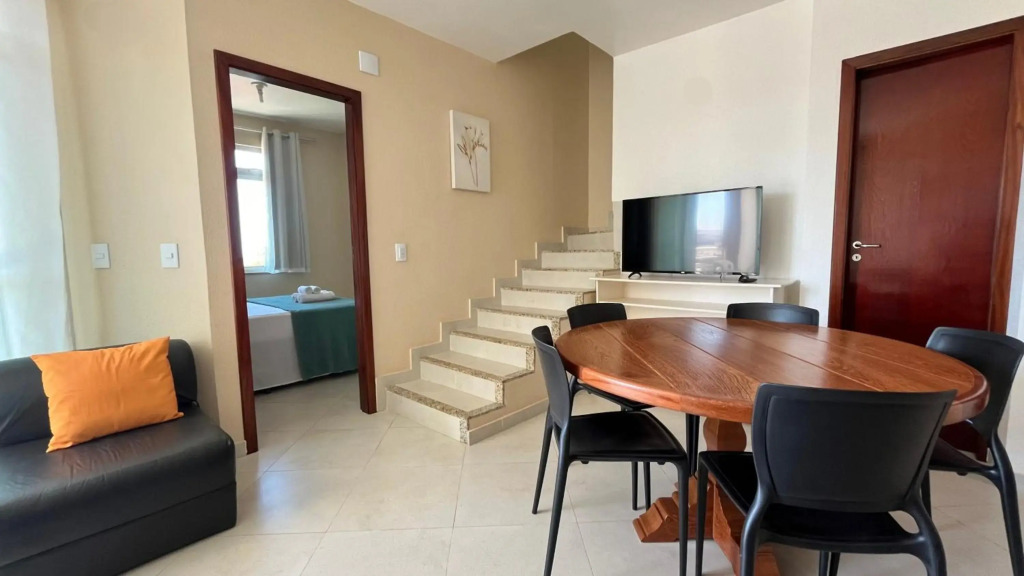 SAN GIACOMO RESIDENCE I Apartamentos e coberturas dúplex para até 10 pessoas TEMPORADA amigos, famílias e empresas IMÓVEIS climatizados, COZINHA COMPLETA, smart tv e 100MB, COND tranquilo, CHURRASQUEIRA, playground, GARAGEM, próx PRAIA e PARQUE AQUÁTICO