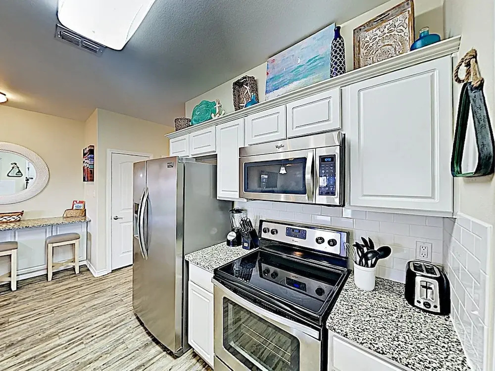 Renovated Nemo Cay Townhome W/ Pool-- Near Beach 3 Bedroom Townhouse