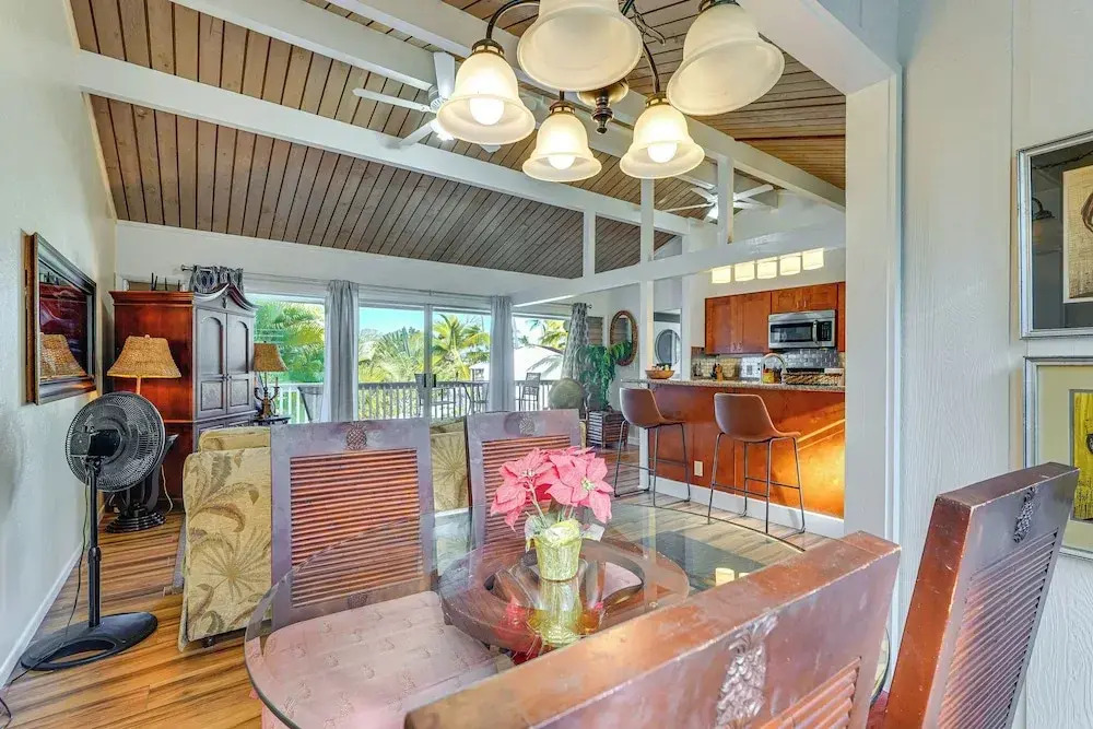 1 Mi to Beach: Kailua-kona Condo w/ Pool Access!