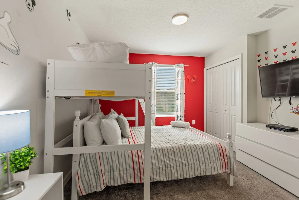 Treat Retreat Storey Lake by Shine Villas #418 villa