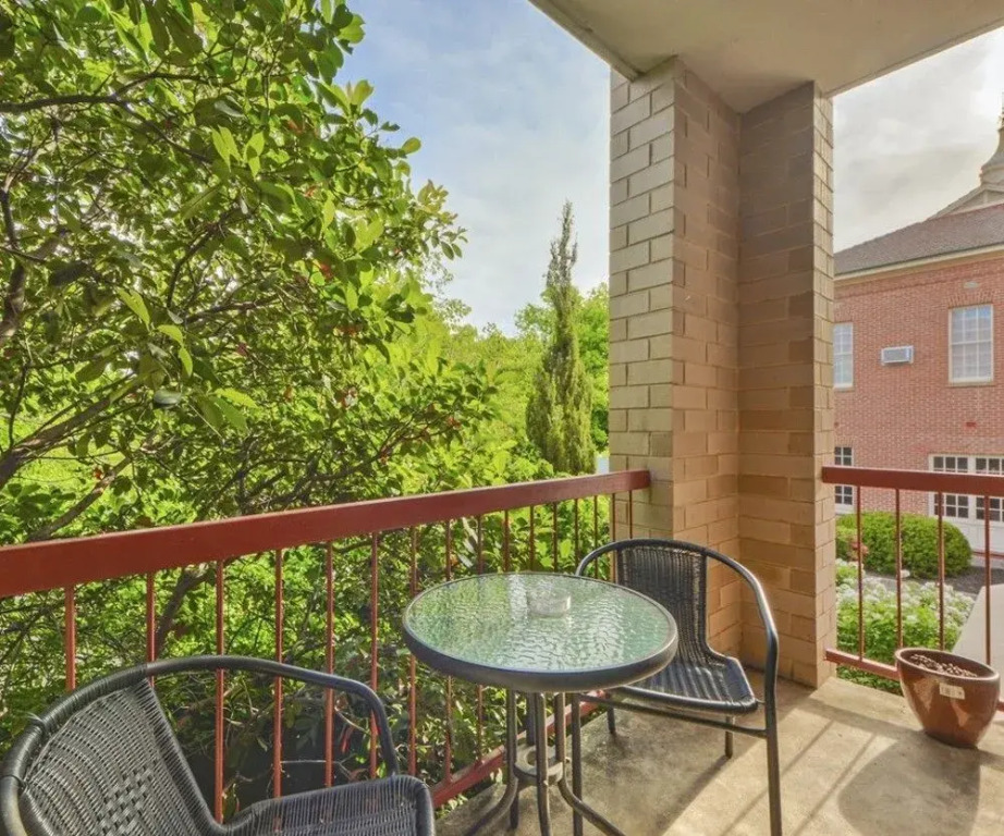 South Terrace Apartments