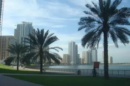 Al Sheraa Hotel Apartments