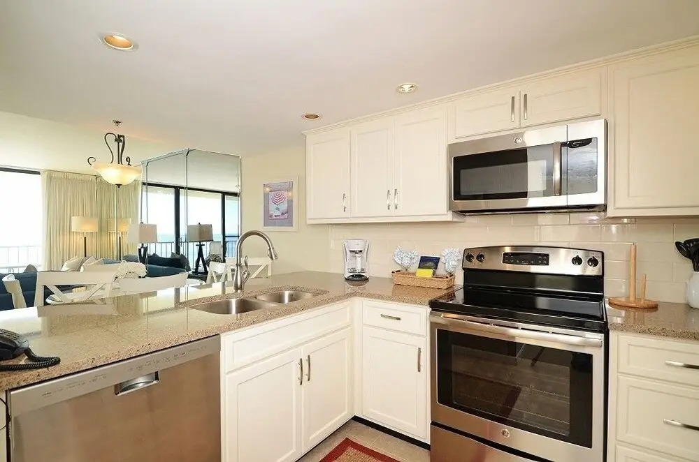 One Seagrove Place Unit 908 2 Bedroom Condo by Redawning