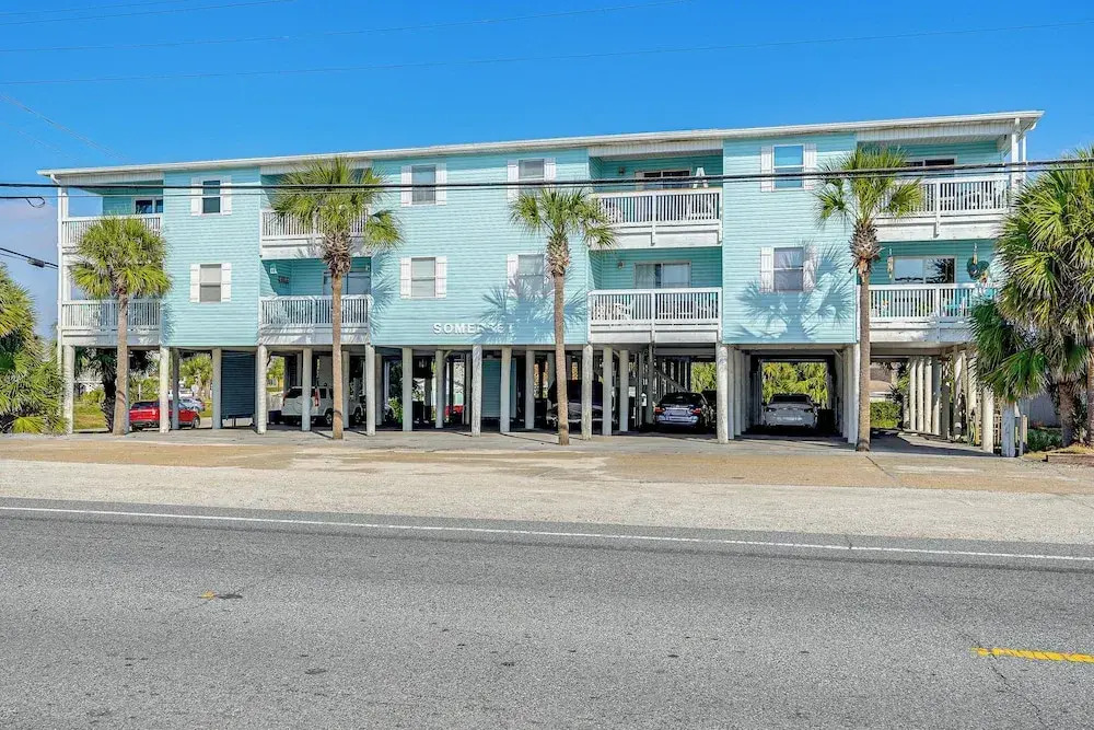 Walk to Beach: Condo w/ Balcony in Pcb!