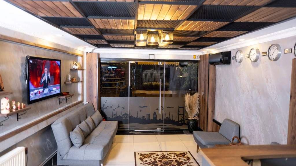 Hotel Insta Residence