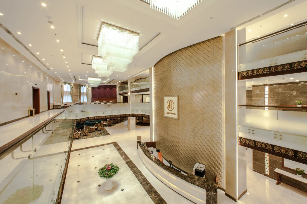Army Hotel