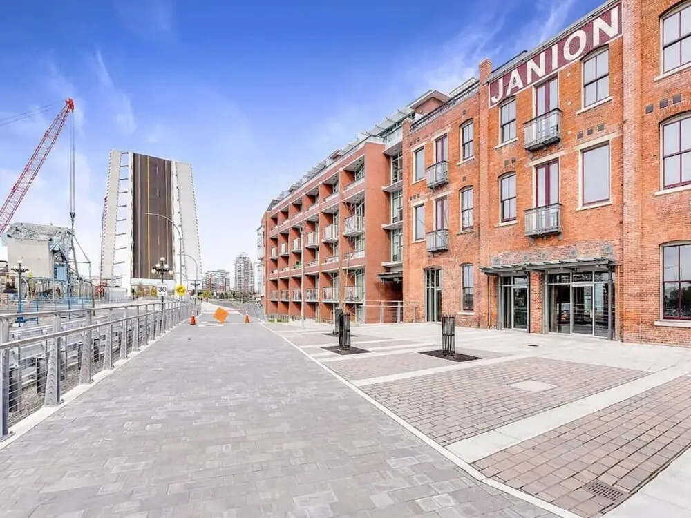 Waterfront Victoria - Rooftop Patio BBQ GYM