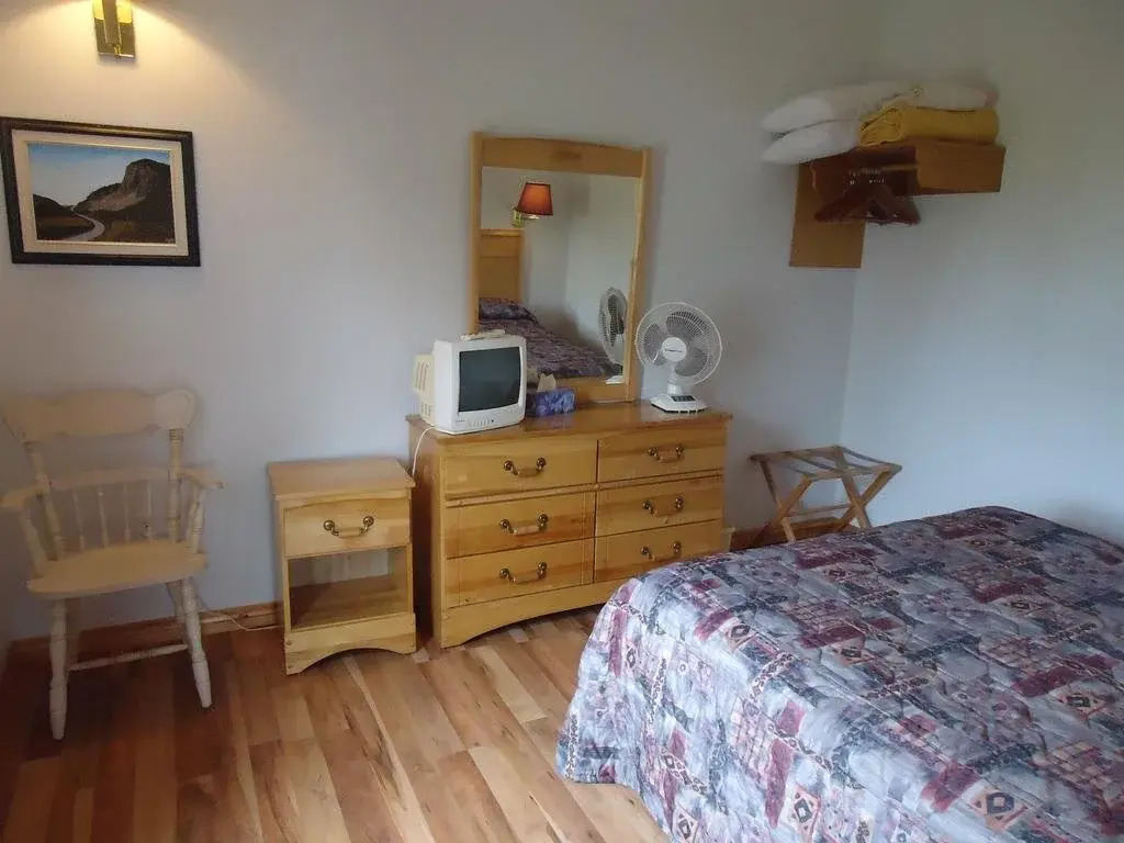 Ocean View Motel and Chalets