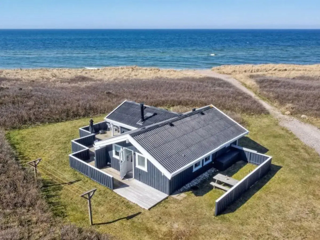 "Minka" - 75m from the sea in NW Jutland
