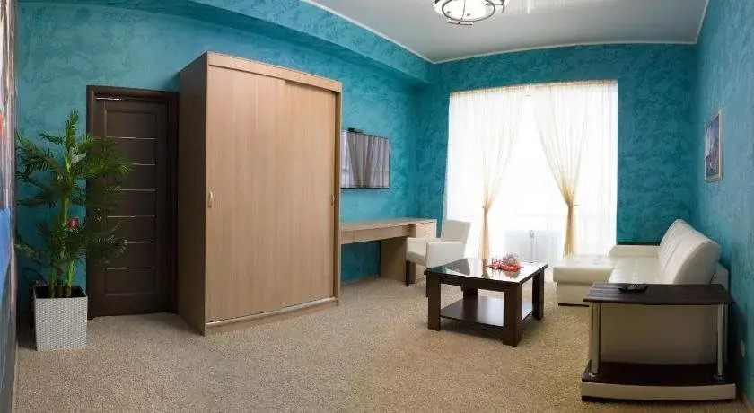 Hotel Garazh