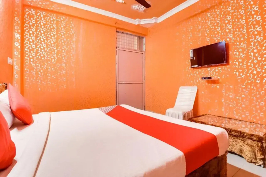 OYO Flagship 70232 Hotel Sai Inn